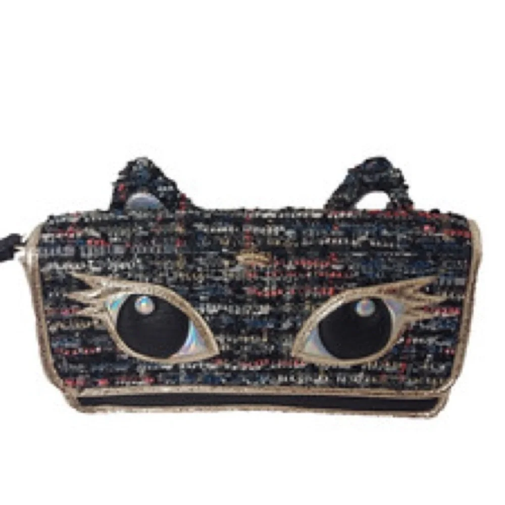 Juicy Cotoure cat face wristlet
